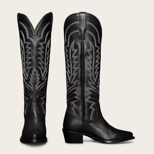 Tecovas Cowboy Boots with Intricate Stitching, Midnight, size 8.5, almost new!